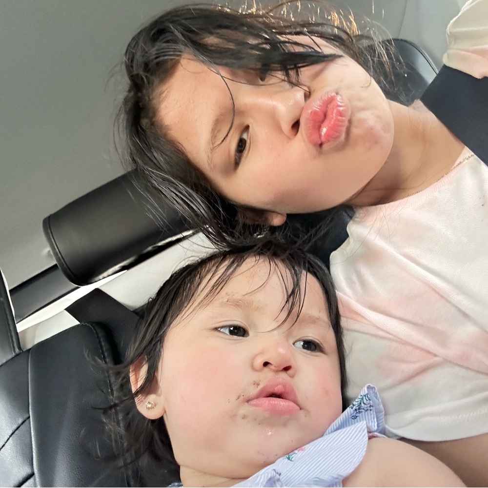 Meet your Posher, Ana